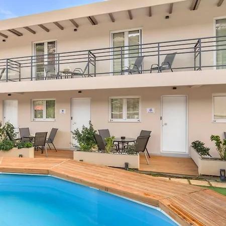 Villa Bluegreen Homes - Family Friendly On The With Pool, Bbq, Near Heraklion Ligaria (Crete)